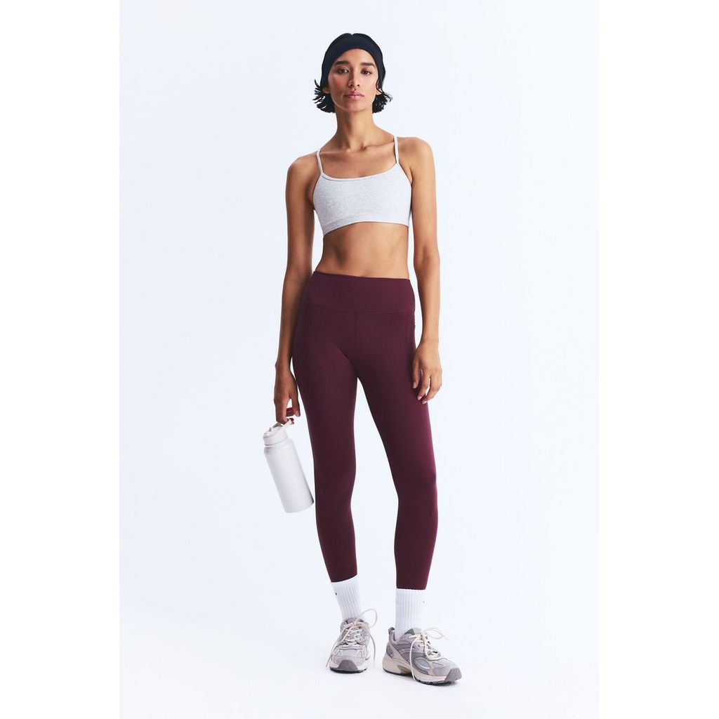 H&M(เอชแอนด์เอ็ม) กางเกงกีฬาเลกกิ้งผ้า DryMove™ แต่งดีเทลกระเป๋า ผู้หญิง 1230873_8
