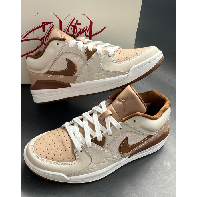Jordan Stadium 90 low cut beige
