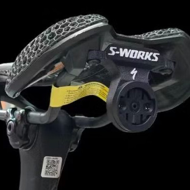 specializedswatที่ยึดเบาะนั่ง ติดไฟท้าย สามารถใช้กับไฟท้ายได้หลายแบบ