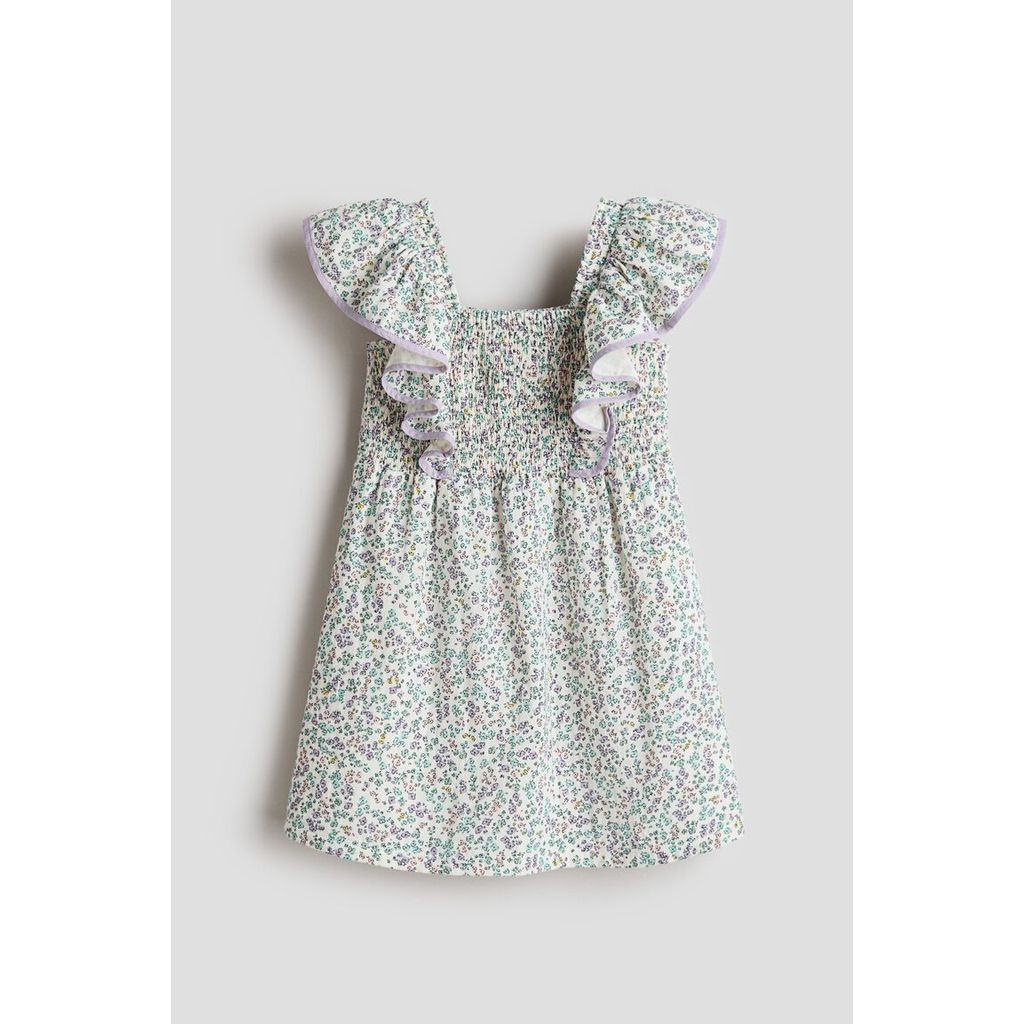 H&M(เอชแอนด์เอ็ม) เดรสแต่งระบายและผ้าระบายยืดรอบเอว Girls Smocked flounce-trimmed dress 1326716_1