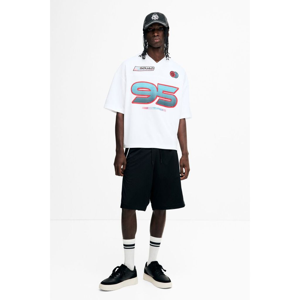 H&M(เอชแอนด์เอ็ม) กางเกงขาสั้นผ้าตาข่ายทรงสบาย Men Relaxed Fit Mesh shorts 1317343_1