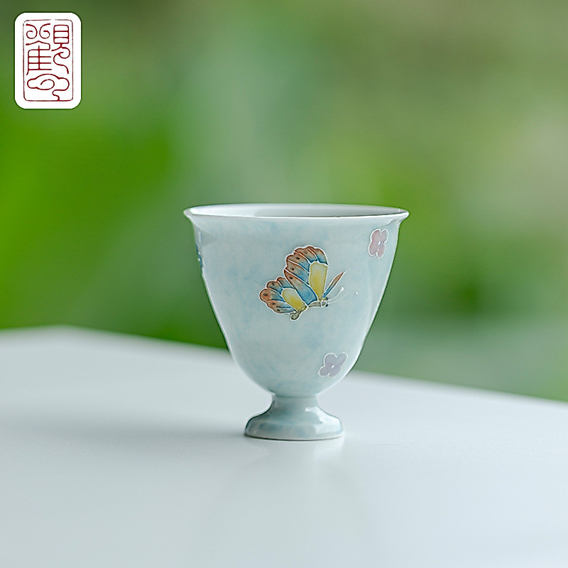 Arita-yaki ทําด้วยมือผีเสื้อ Master Handmade เซรามิคสูงเท้าขนาดใหญ่ Teacup อุปกรณ์ในครัวเรือน Teacup