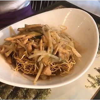 ซอสเปรี้ยว จิ๊กโฉ่ว 150 ml [นัมเบอร์วัน ช้อยส์] ง่วนสูน Sour Sauce