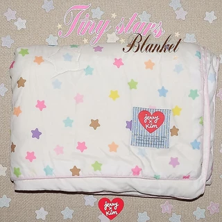 Tiny stars blanket⭐️ Jerryxkimdotstick ดูภาพและอ่านรายละเอียดก่อนสั่งนะคะ🙏