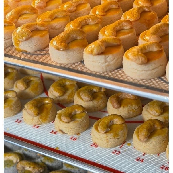 คุกกี้สิงคโปร์ไข่เค็ม สูตรอัลมอนด์ ไม่อบควันเทียน  Salted Egg Singapore Cookies