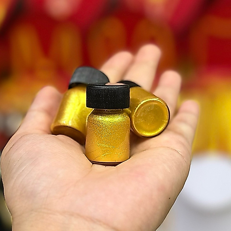 สีแต้มทองชุบ ปกปิดรอยลอกรอยดำ ไม่มีกลิ่น แห้งไว (ไม่มีพู่กัน)