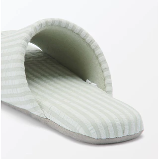 MUJI มูจิ สลิปเปอร์ รองเท้าเดินในบ้าน ผ้าริ้ว ออกแบบมาให้พอดีเท้าใส่สบาย