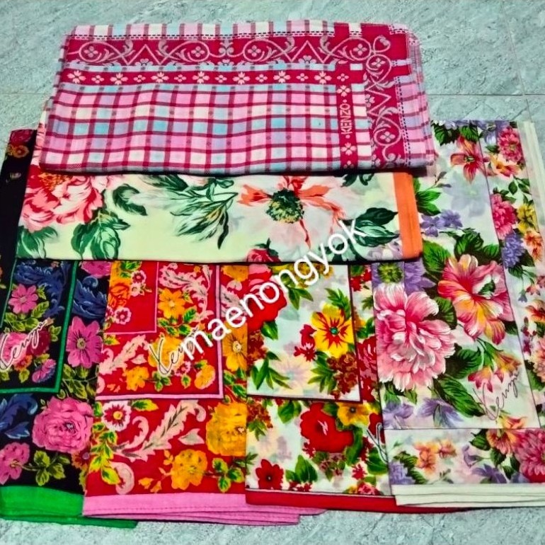 ผ้าเช็ดหน้าcotton เนื้อบาง แบรนด์ KENZOมือสองพร้อมส่ง