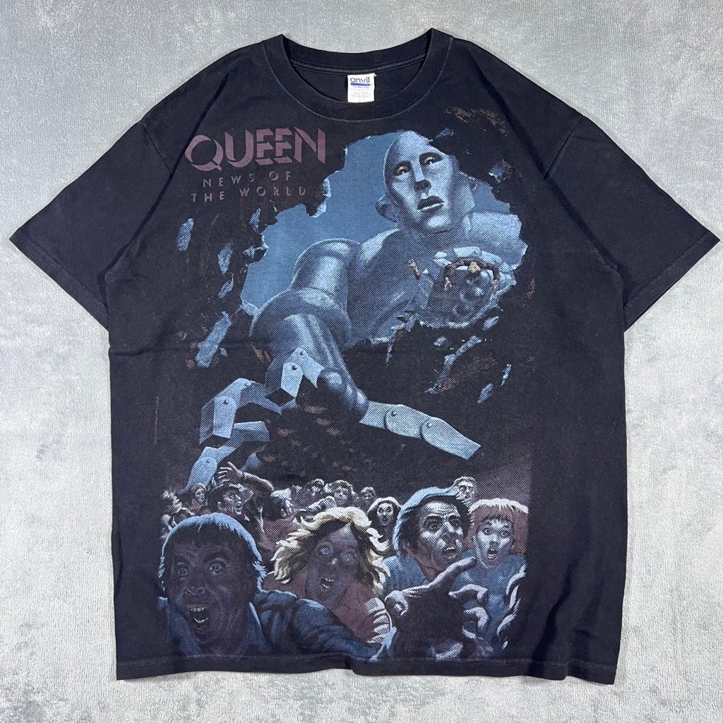 เสื้อวง Queen News Of The World ไซส์ XL ตอกปี 2009
