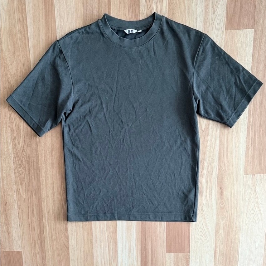 uniqlo u man t shirt เทา s