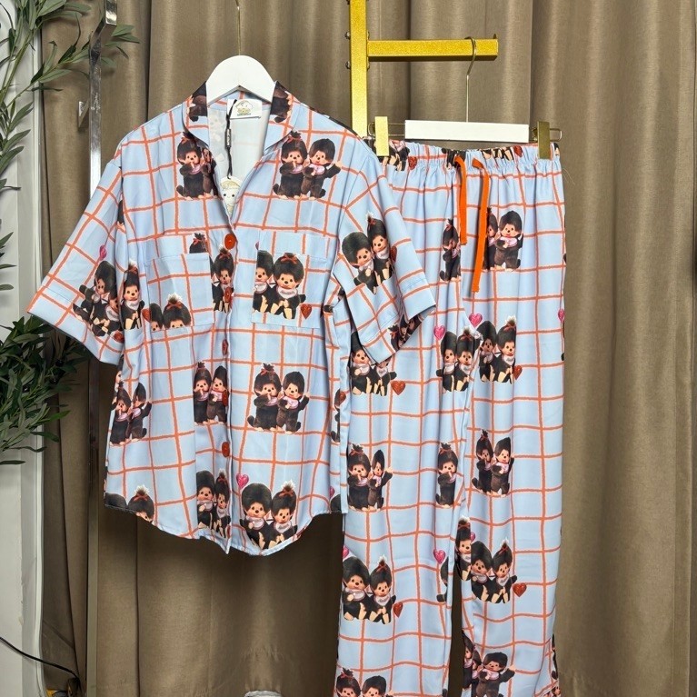 ชุดนอนแขนสั้น-ขายาวอก42 s m l ใส่ได้ ป้ายmel store ผ้าดีมาก ผ้าโพลี่ซิล