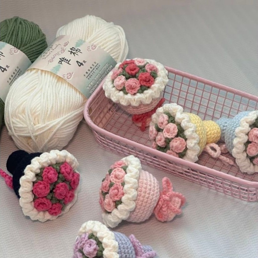 mini bouquet 💐พวงกุญแจช่อดอกไม้ ของขวัญปัจฉิม **แจ้งสีทางแชทด้วยนะคะ