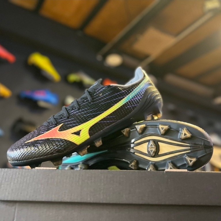 รองเท้าฟุตบอลหนังแท้ Mizuno มีบริการเก็บเงินปลายทาง Size 38-45  พร้อมส่ง 1-2 วันถึง