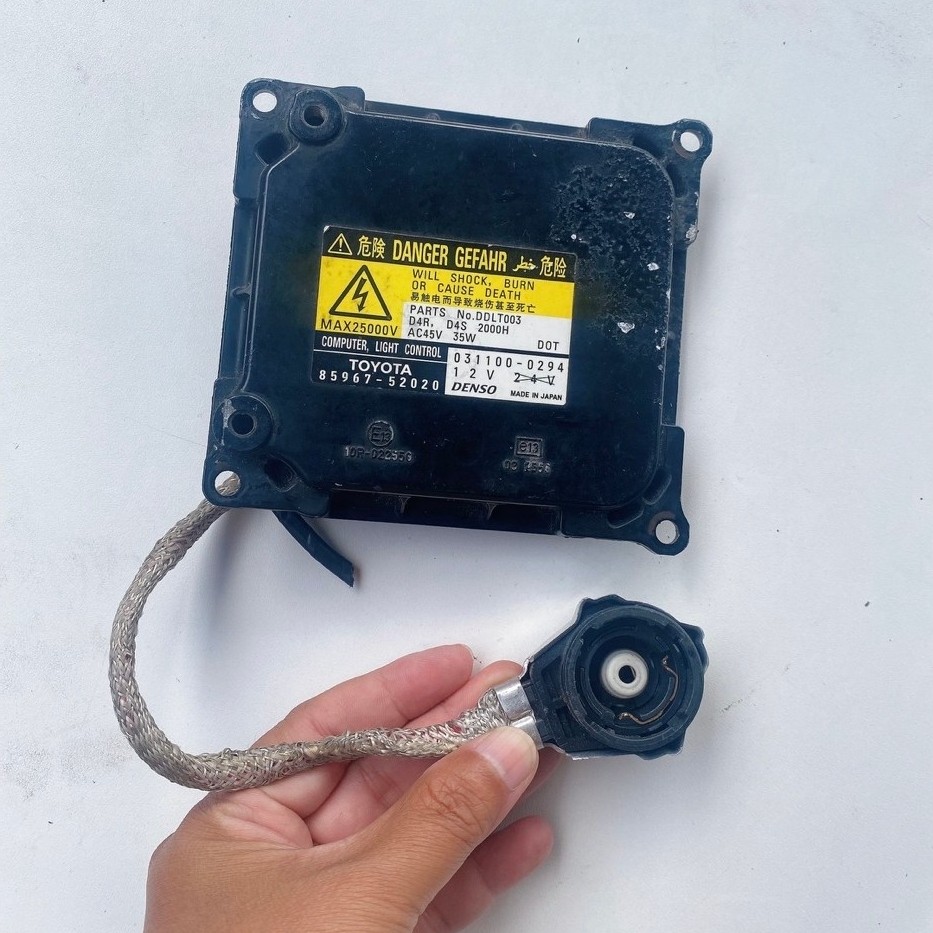กล่องบัลลาสต์ไฟหน้าซีนอน Toyota Camry ACV40, Altis , Alphard D4R,D4S ตรงรุ่น
