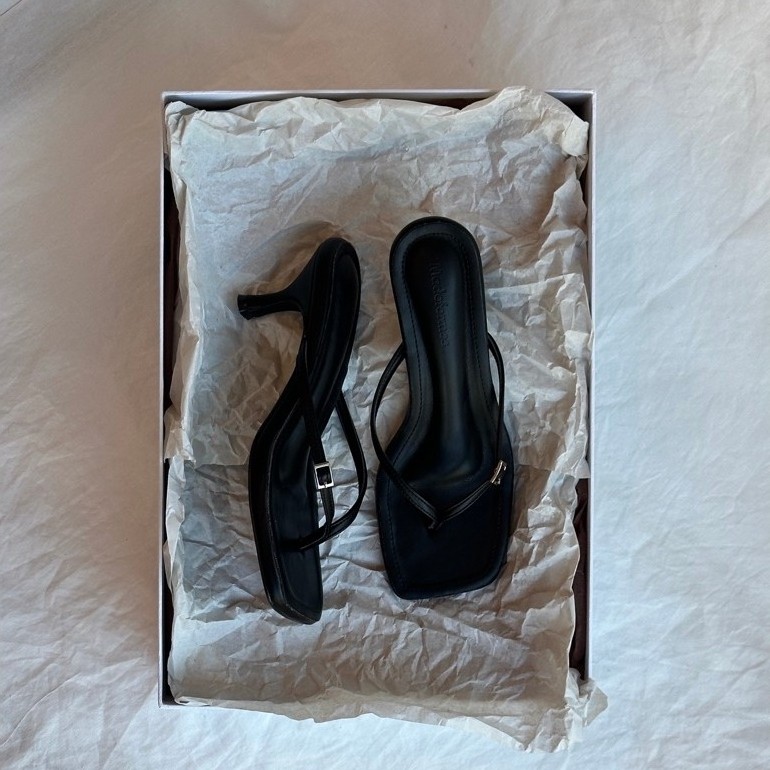 [หน้าเท้ากว้างแนะนำ +1ไซส์] Madeformes Fenway Heeled Sandals รองเท้าแตะมีส้น สูง 2.5นิ้ว รุ่น Fenway