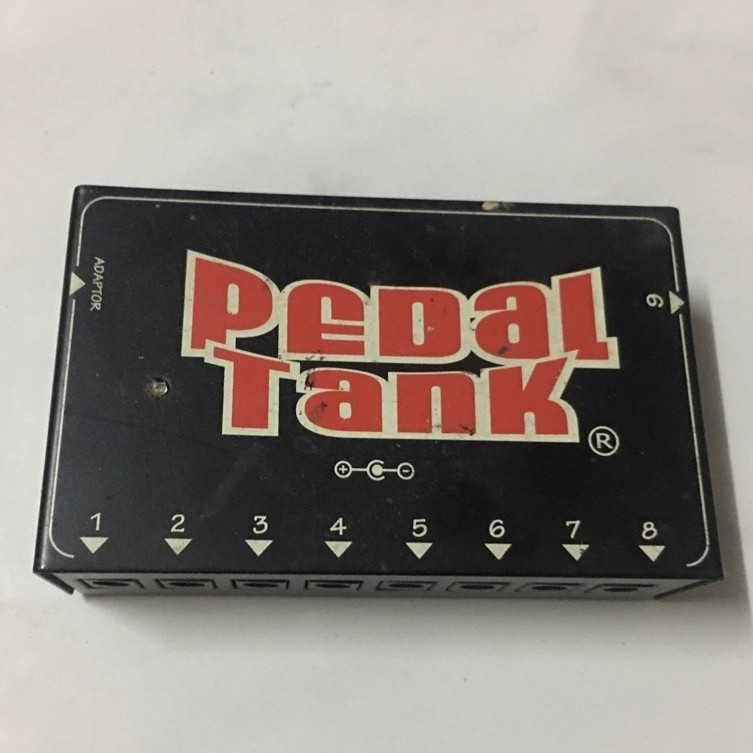 จ่ายไฟกีตาร์ & เบส Pedal Tank 8 หัว มือสอง