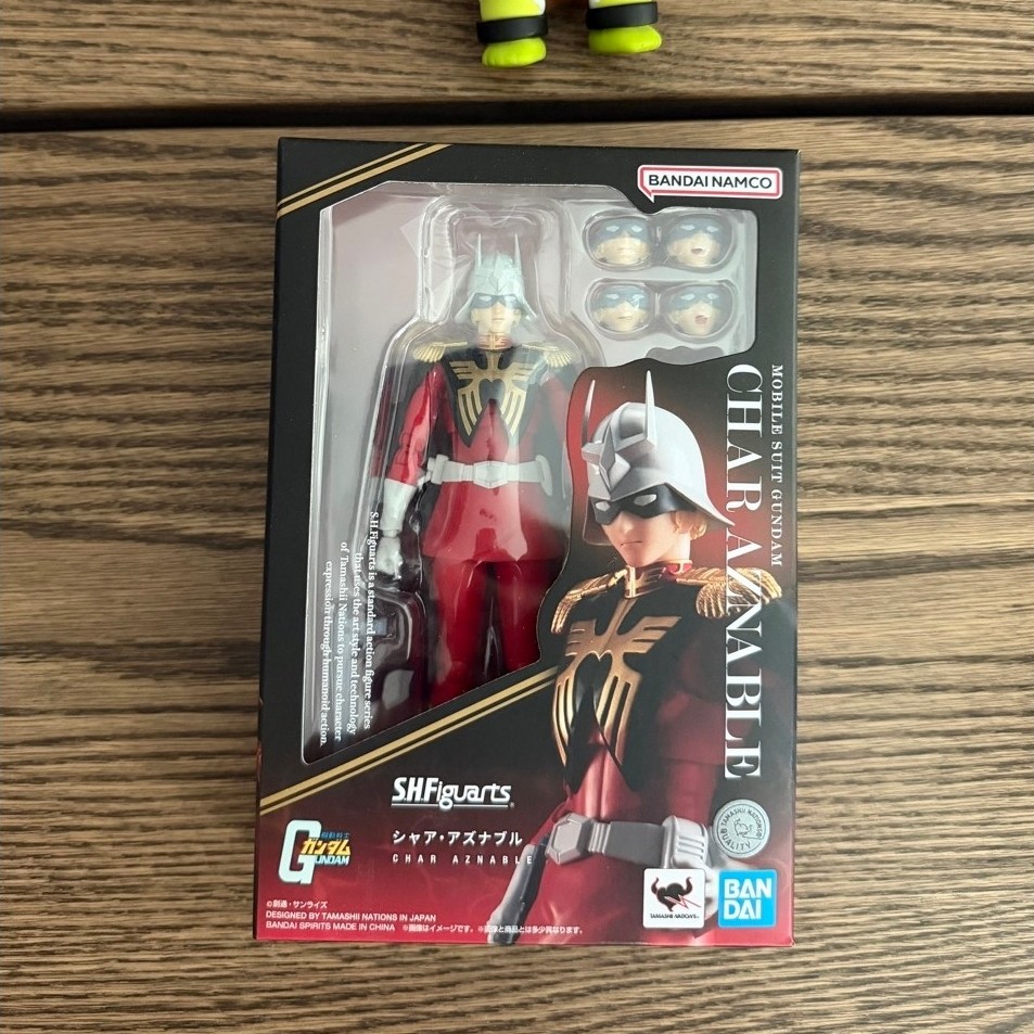 Bandai SHF S.H.Figuarts Char Aznable Jp