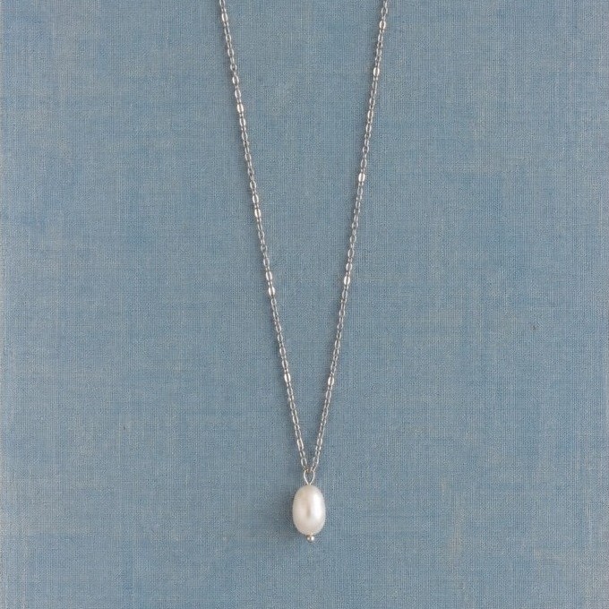 สร้อยคอจี้ไข่มุกน้ำจืดแท้ รุ่น Pearl Drop | seengoods x summer bead