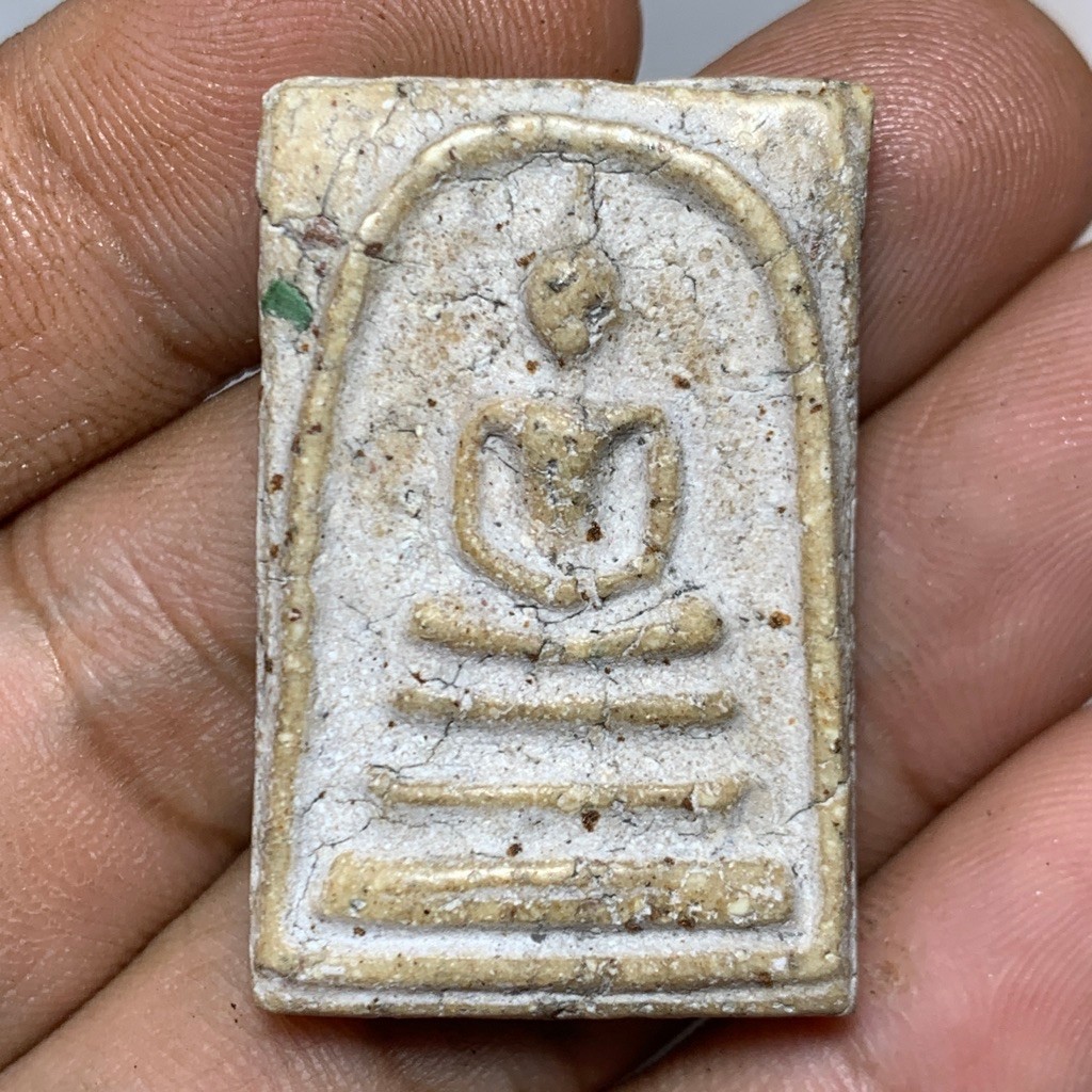 พระสมเด็จวัดระฆัง เนื้อมวลสารเก่า