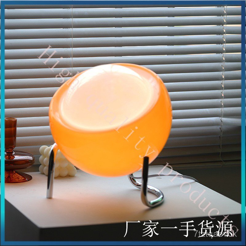 Japanese Bauhaus Vintage Table Lamp Modern Minimalist Bedroom Bedside Glass Creative Decoration GTY1