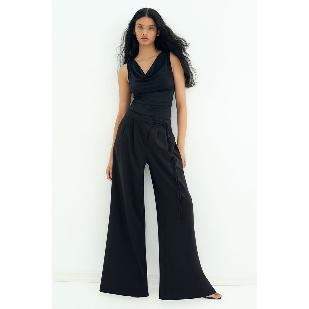 H&M(เอชแอนด์เอ็ม) กางเกงขายาวทรงกว้าง Women Wide trousers 1298594_1