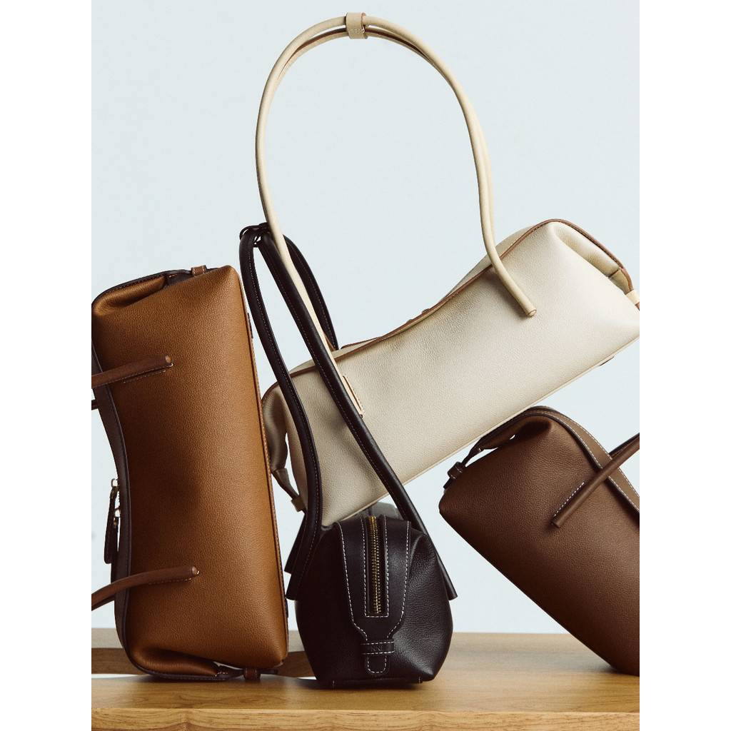 LUNNE กระเป๋าสะพายไหล่ หนังวัวแท้ SOMA Shoulder Bag