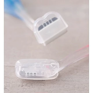 KAI Petite (Mini-T & Mini-L) Grooming for eyebrow Safety Razors 2ชิ้น มีดโกนคิ้ว มีดโกนญี่ปุ่น