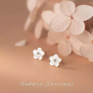 Sakura Earrings ต่างหูเงินแท้ S925 [MERCELO]