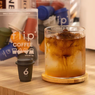 กาแฟสกัดเย็น ฟรีซดราย แบบพกพา - Flip Coffee Specialty Cold Brew Freeze Dried | กล่อง 6 ชิ้น เลือกเบอร์/คละรสชาติได้