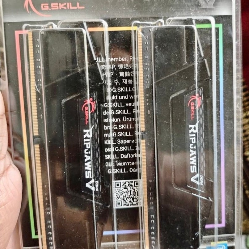 G Skill Ripjaw V 16GB 8*2 [Ram DDR4 3200]