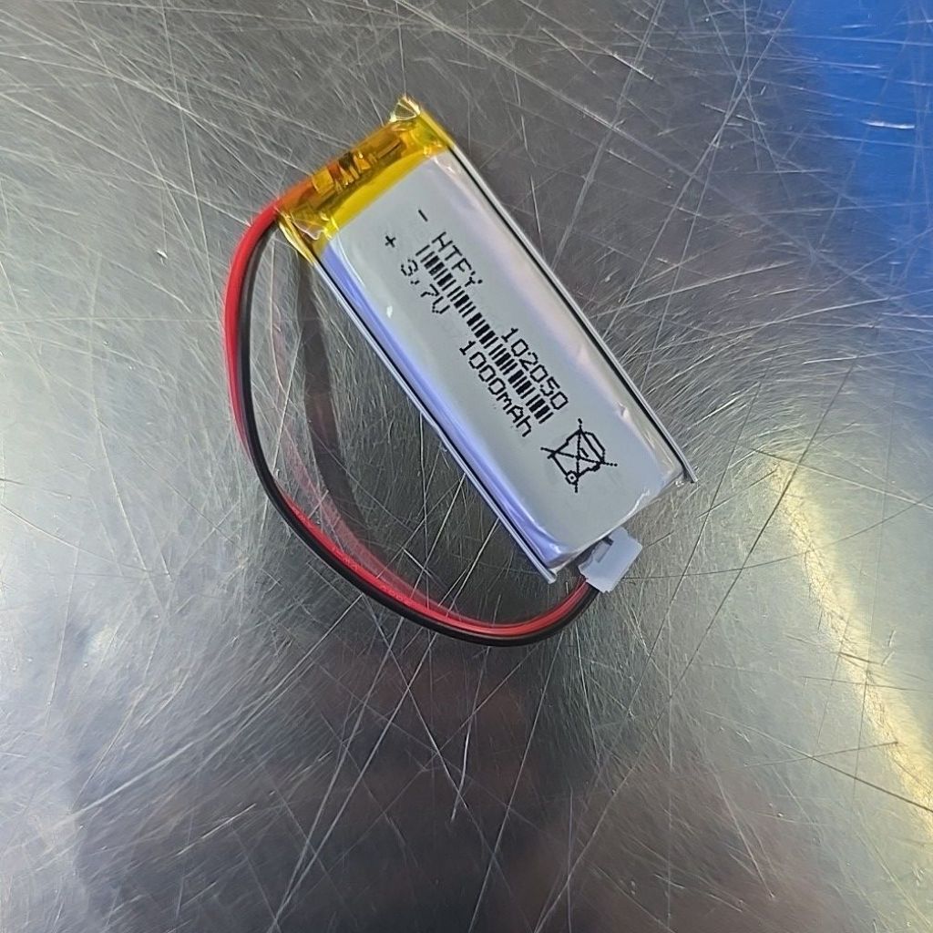 แบตเตอรี่ลิเธียมโพลิเมอร์ (Lithium Polymer / Li-Po) รหัสรุ่น 102050