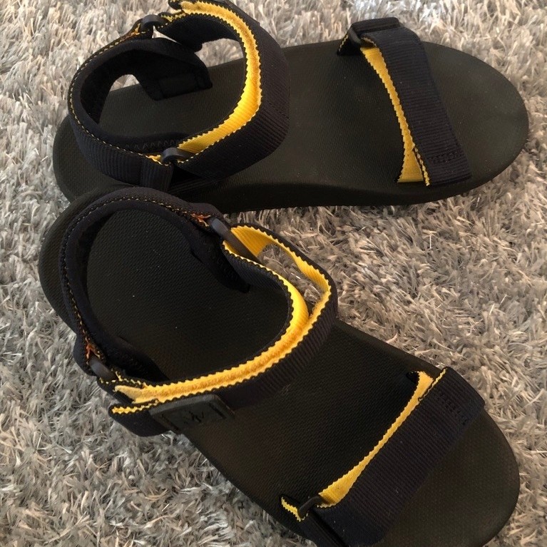 JW Uniqlo Flat Sandals