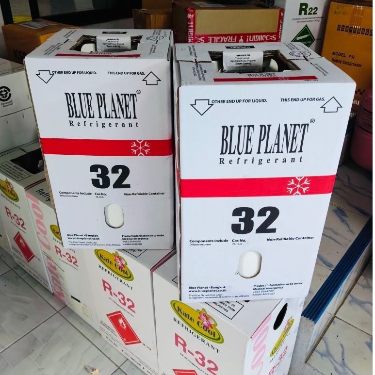 น้ำยาแอร์ R32 ยี่ห้อ BLUE PLANET ขนาด 7 kg มีของพร้อมจัดส่ง