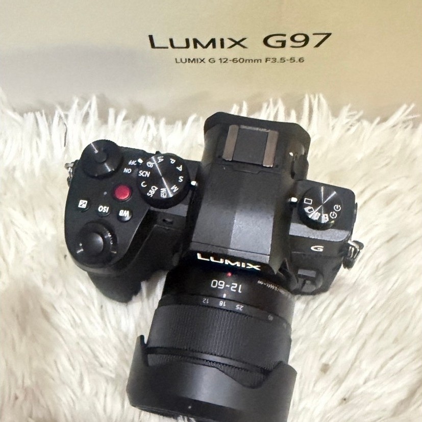 กล้อง panasonic g97 พร้อมเลนส์ 12-60 mm มือสอง