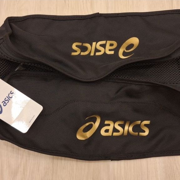 Rare Item กระเป๋าใส่รองเท้า Asics Shoe Case รุ่น EBG337 สีดำสกรีนโลโก้ทอง มีช่องระบายอากาศ เหมาะสำหร