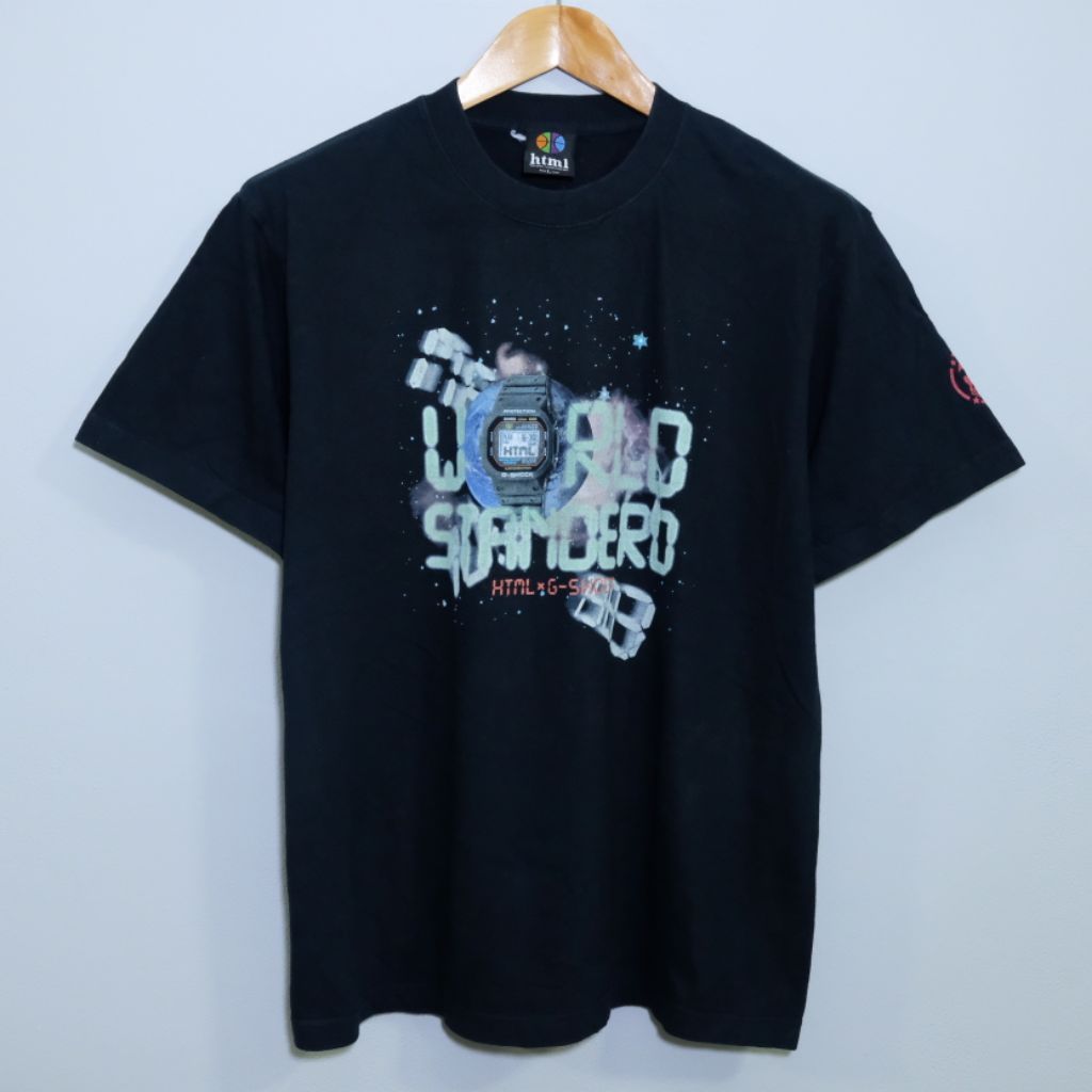 เสื้อยืด G-SHOCK × HTML มือสองของแท้