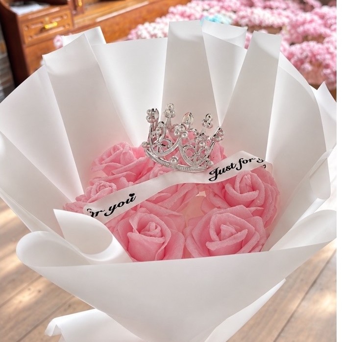 ช่อดอกไม้กลิตเตอร์ 7ดอก พร้อมส่ง ย้ำว่าพร้อมส่งค่ะไม่ต้องรอของแถมริบบิ้นคาดฟรี
