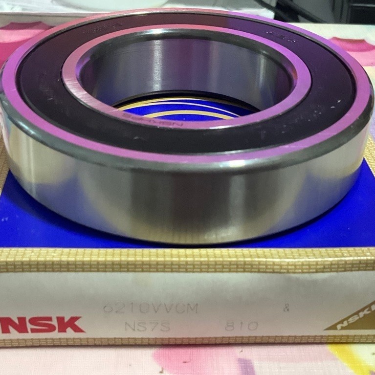 6207VVP5 ( 35 x 72 x 17 mm. )  NSK High speed single row ball bearing 6207V P5