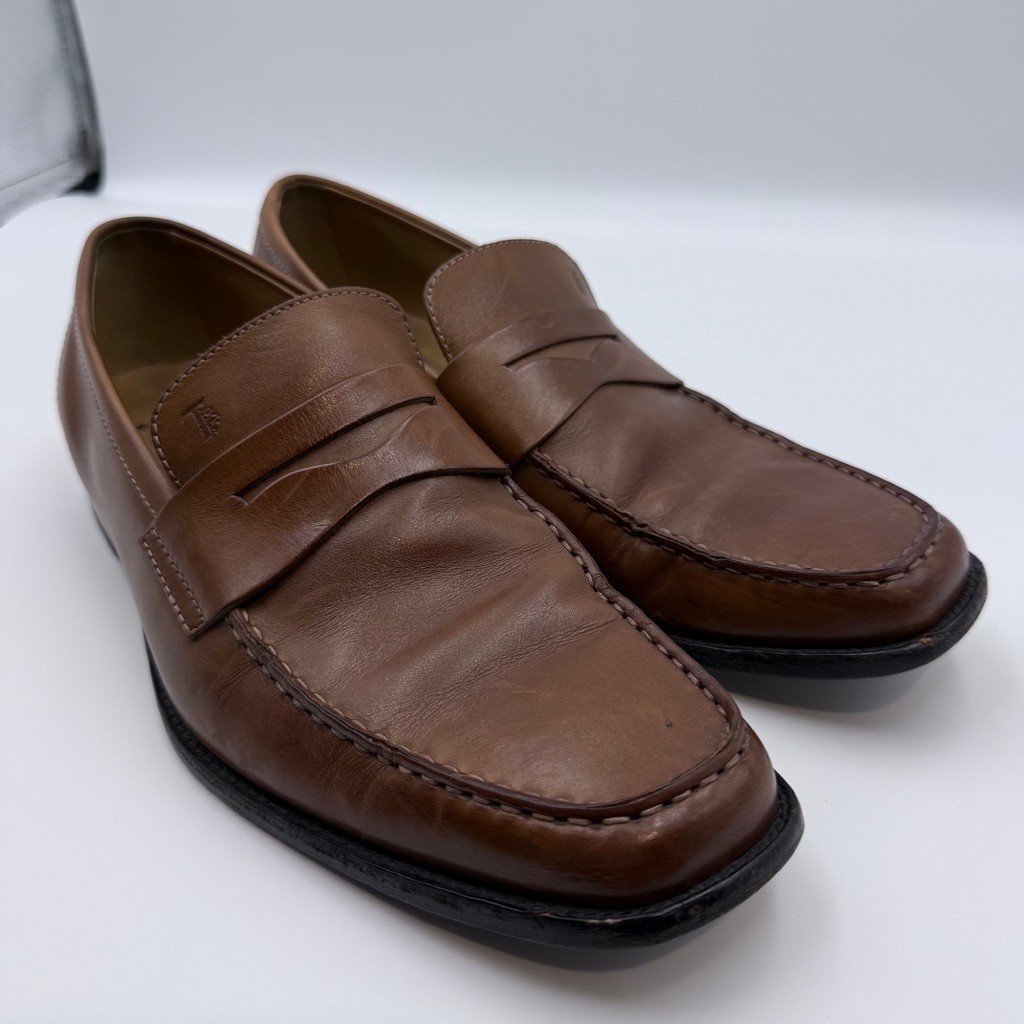 TOD'S Leather Penny Loafers (Made in Italy)  ไซส์ 8 UK / 42 EU - รองเท้าหนังผู้ชายมือสอง