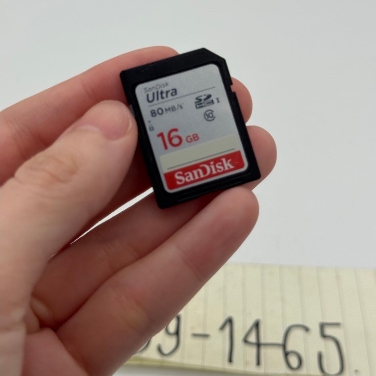 เมม sandisk 16 gb ใช้งานได้ปกติค่ะ