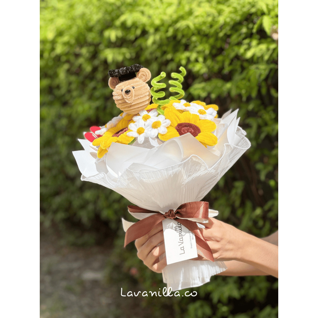 [มีส่งด่วน] ช่อดอกไม้ ช่อทานตะวัน ช่อตุ๊กตาหมี ช่อดอกไม้รับปริญญา ช่อดอกไม้ปัจฉิม ช่อดอกไม้กำมะหยี่ ขนาด35cm.