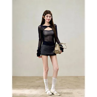 VaVa【ในสต็อก】สินค้าใหม่รับซัมเมอร์: เสื้อยืดแขนยาวสำหรับผู้หญิง ดีไซน์เข้ารูป เน้นช่วงกระดูกไหปลาร้า เซ็กซี่ กระชับเอว