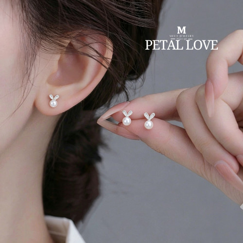 MEET💕ต่างหูเงิน Petal Love ต่างหูแฟชั่น ตุ้มหูเงิน ต่างหูเงินแท้ ต่างหูมุก ตุ้มหูไข่มุก ต่างหูสวยๆ