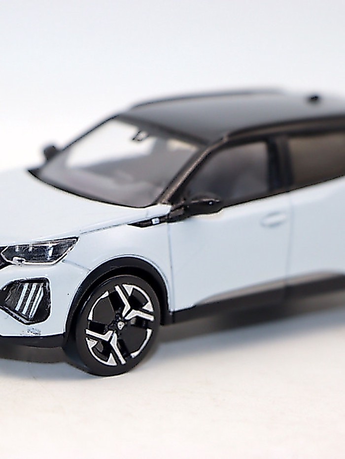 ออกจากรุ่นพิมพ์ Norev Norev 1/43 รถโลหะผสม Peugeot 2008 GT Peugeot 2008 โมเดลรถเครื่องประดับ