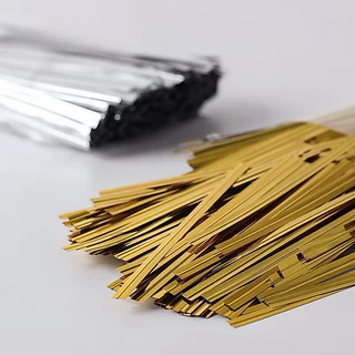 ลวดเมทัลลิค สีแฟนซี ลวดมัดปากถุง งานdiy ยาว8cm.(แพ็ค50ชิ้น)