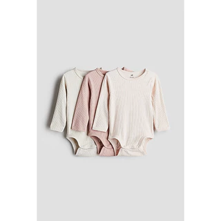 H&M(เอชแอนด์เอ็ม) บอดี้สูทเนื้อผ้าถักลายแพ็ค 3 ชิ้น เด็กอ่อน 993598_16