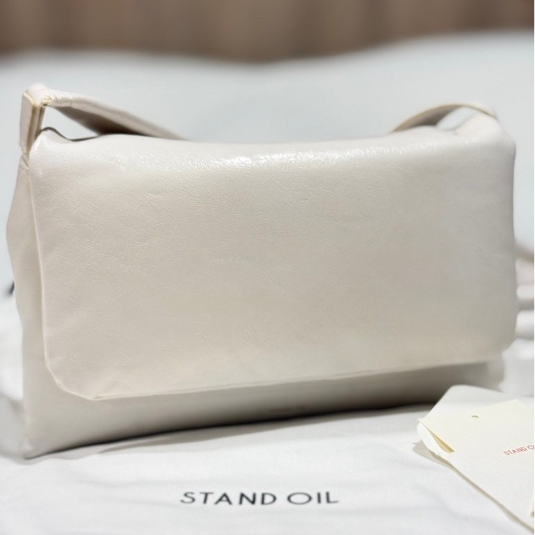 Stand Oil - Fluffy Bag
