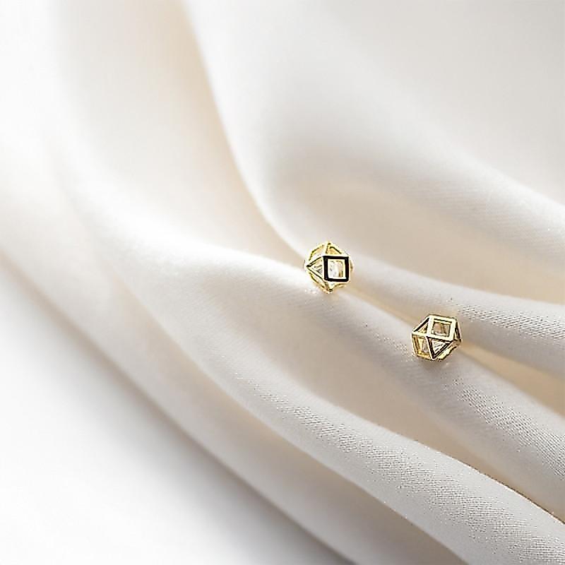 Eidos Earrings ต่างหูเงินแท้ S925 [MERCELO]