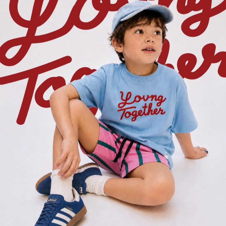 T!NY Kidswear -  Young Together เสื้อยืดทรงโอเวอร์ไซซ์ สีฟ้า