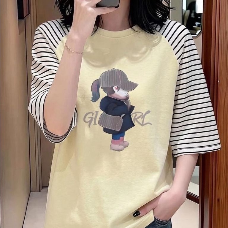 เสื้อยืด Cotton Nano สกรีนลาย ดีเทลแขนริ้ว 3 ส่วน สุดคิวท์